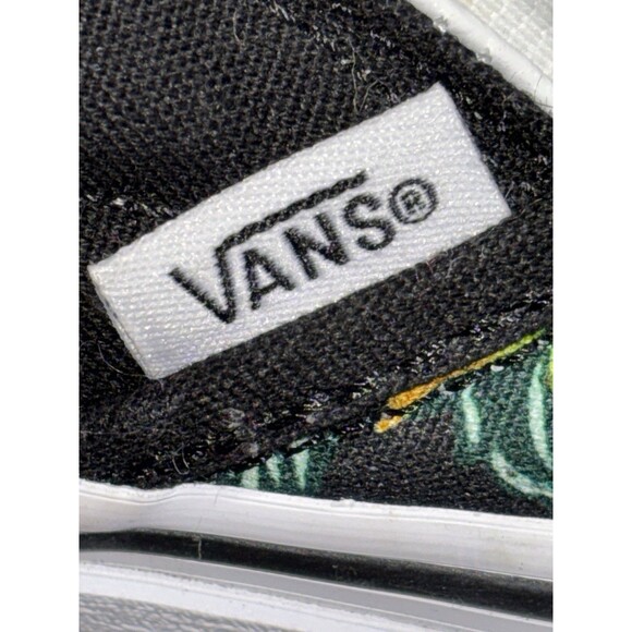 Vans Classic Slip-On Fruit Skull Black/White Women’s Size 5.5 Men’s Size 4 NWOT - Picture 11 of 11